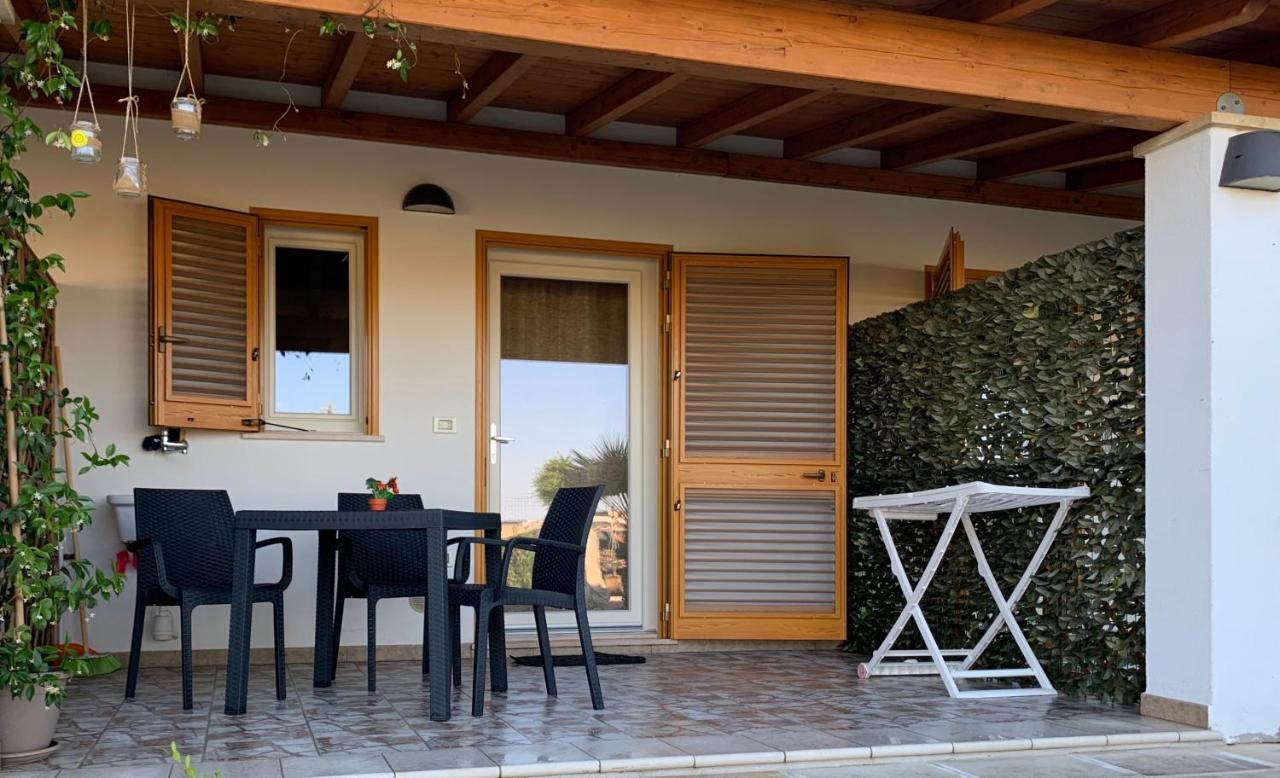 Masseria Capece Bed & Breakfast Уджано-ла-К'єза Екстер'єр фото