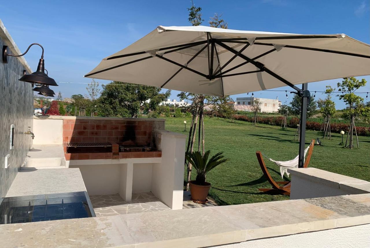 Masseria Capece Bed & Breakfast Уджано-ла-К'єза Екстер'єр фото