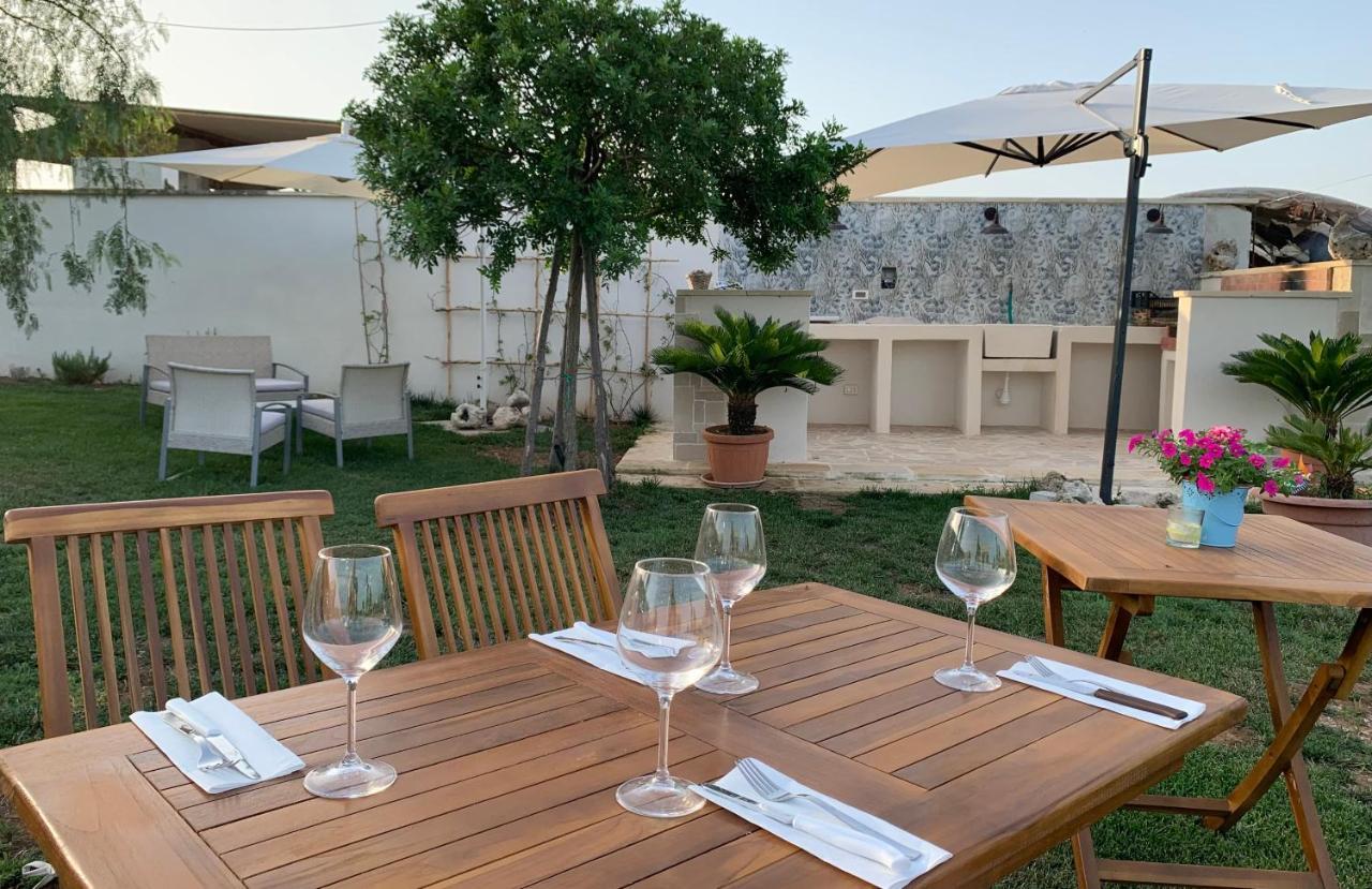 Masseria Capece Bed & Breakfast Уджано-ла-К'єза Екстер'єр фото